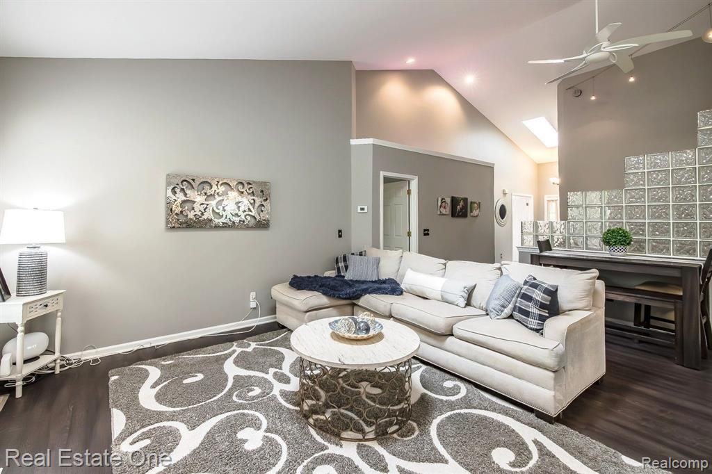 74 Eagle Ridge Road, Lake Orion, MI — Photo 11