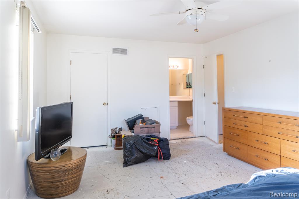 6145 Orchard Lake Road, 204, West Bloomfield, MI — Photo 13