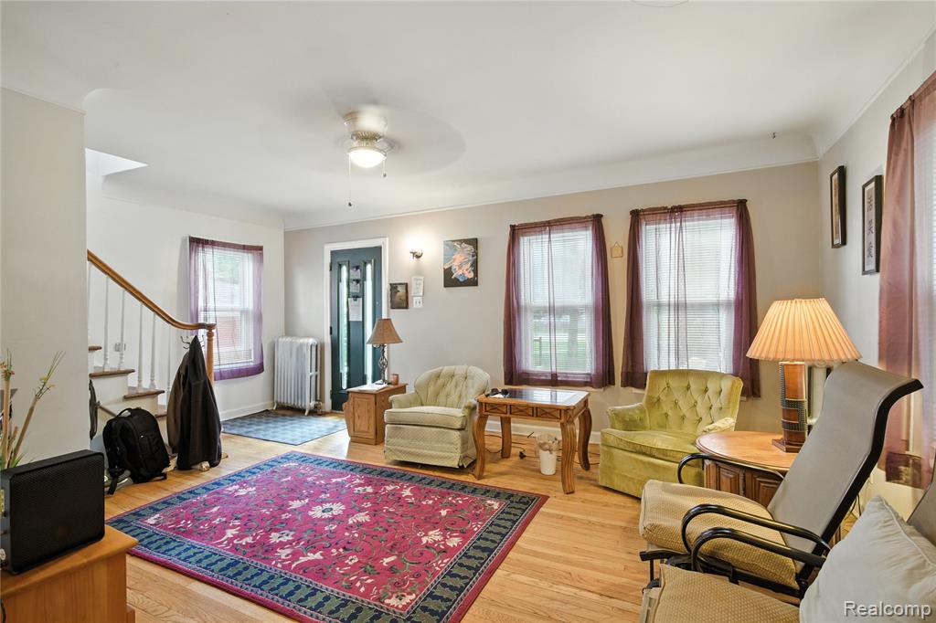 5452 Monroe Street, Dearborn Heights, MI 48125 — Photo 8