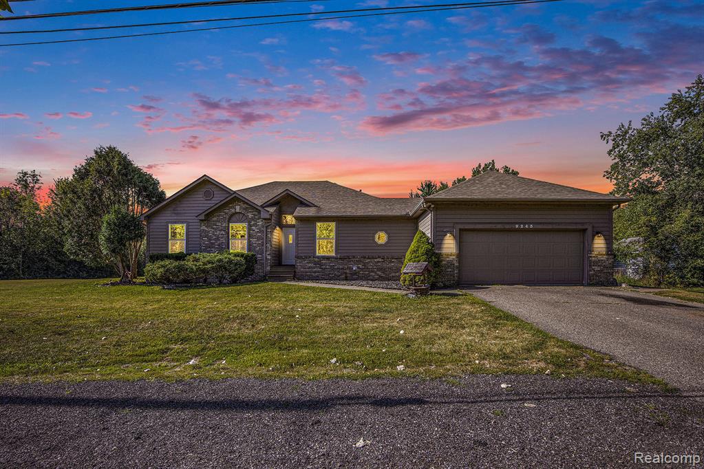 9243 Andersonville Road, Clarkston, MI — Photo 41