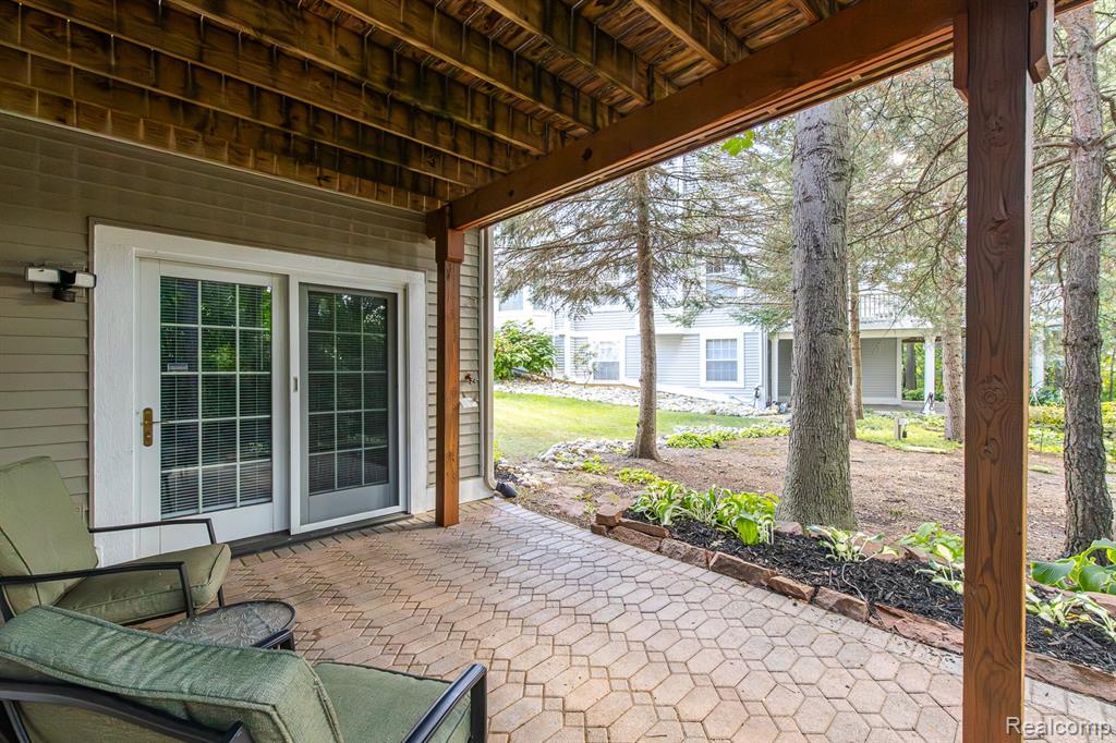 6580 Summit Ridge, Clarkston, MI — Photo 51
