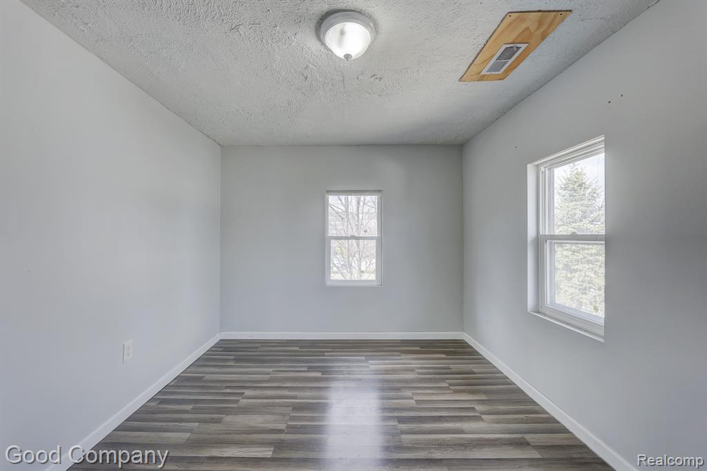 813 S Center Street, Royal Oak, MI 48067 — Photo 25