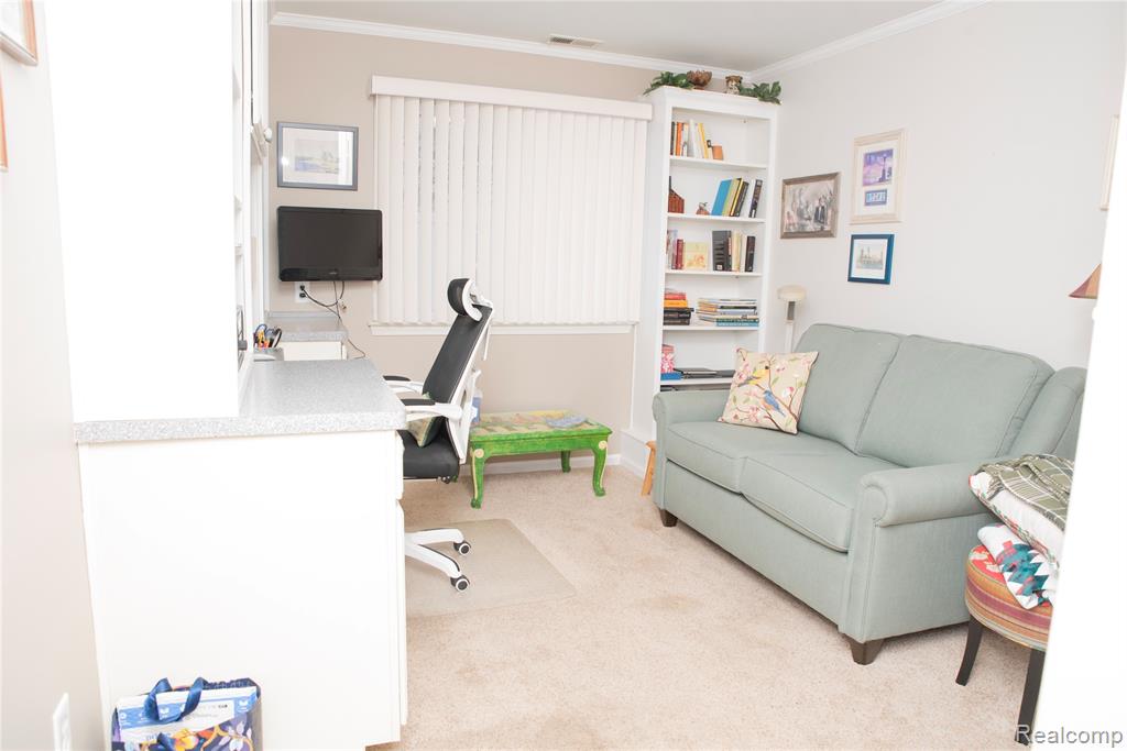 22073 Fairlane Boulevard, Woodhaven, MI 48183 — Photo 13