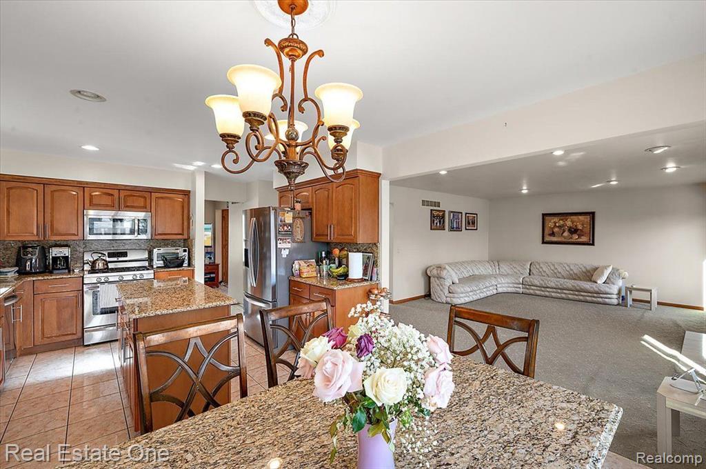 4836 CORRIANDER Drive, Sterling Heights, MI 48314 — Photo 26