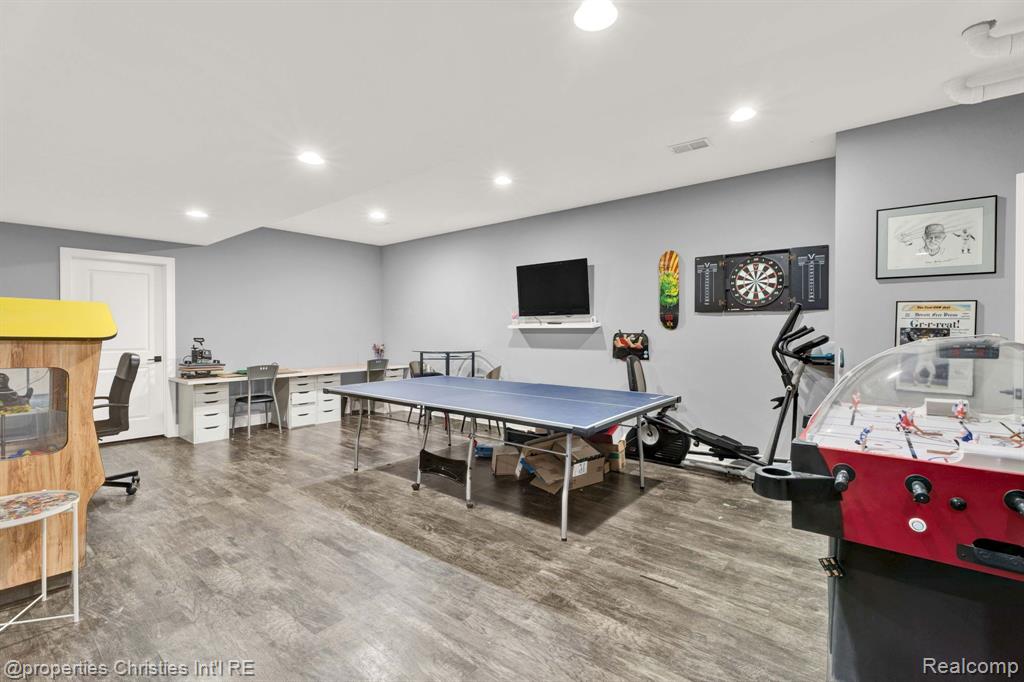 10486 Stoney Point Drive, South Lyon, MI 48178 — Photo 59