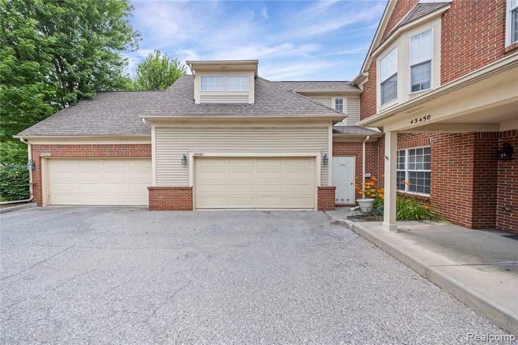 43450 Pendleton Circle, Sterling Heights, MI 48313 — Photo 3