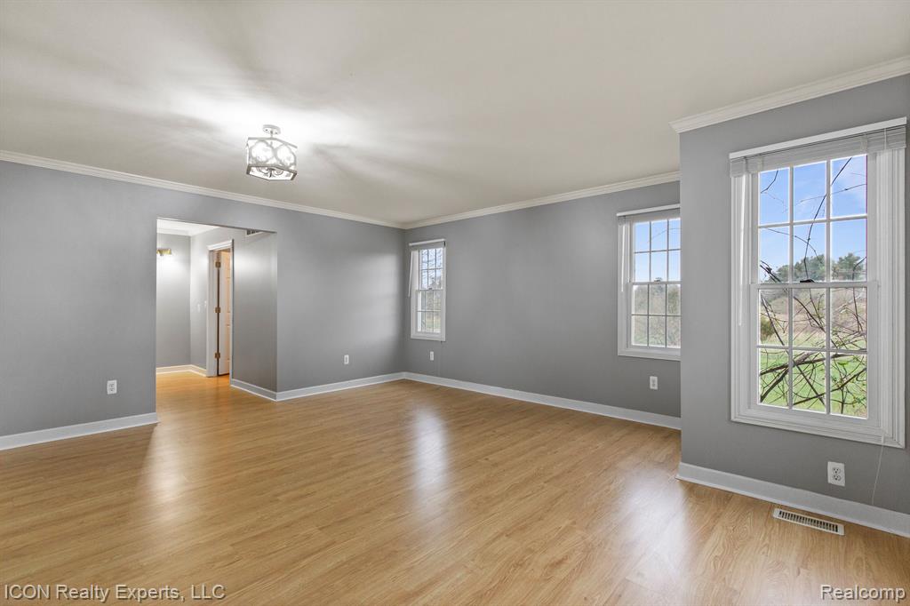 5580 HEGEL Road, Goodrich Vlg, MI — Photo 24