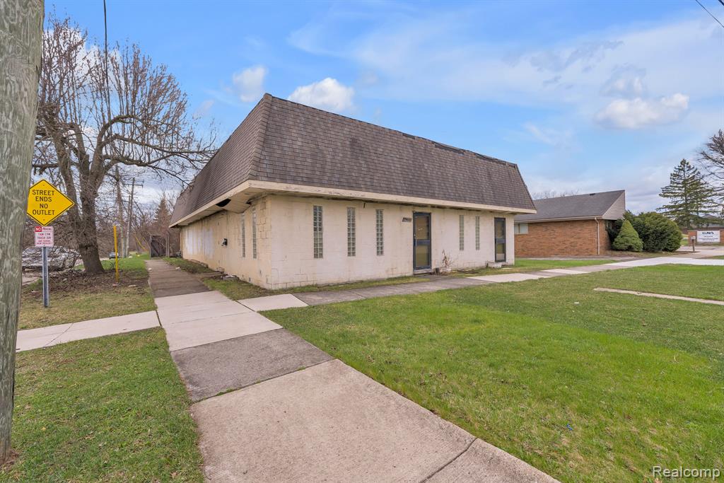24501 Ann Arbor Trail, Dearborn Heights, MI 48127 — Photo 2