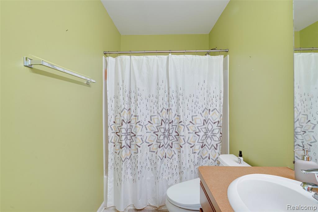 50042 Black Horse Lane, Canton, MI 48188 — Photo 60