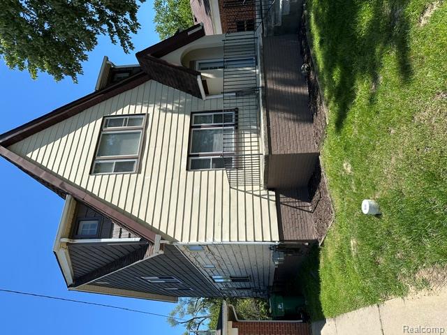 24320 Flower Ave, Eastpointe, MI 48021 — Photo 2