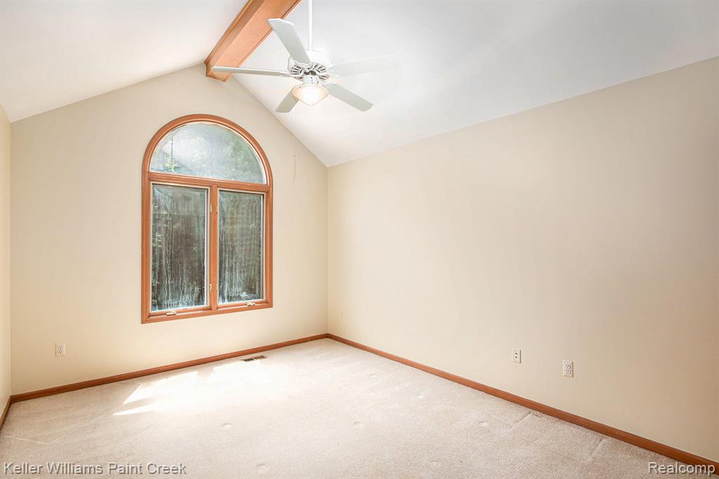 6365 Hayfield Lane, Almont, MI 48003 — Photo 18