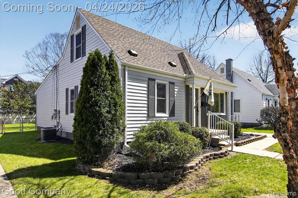 4336 Mandalay Avenue, Royal Oak, MI 48073 — Photo 5