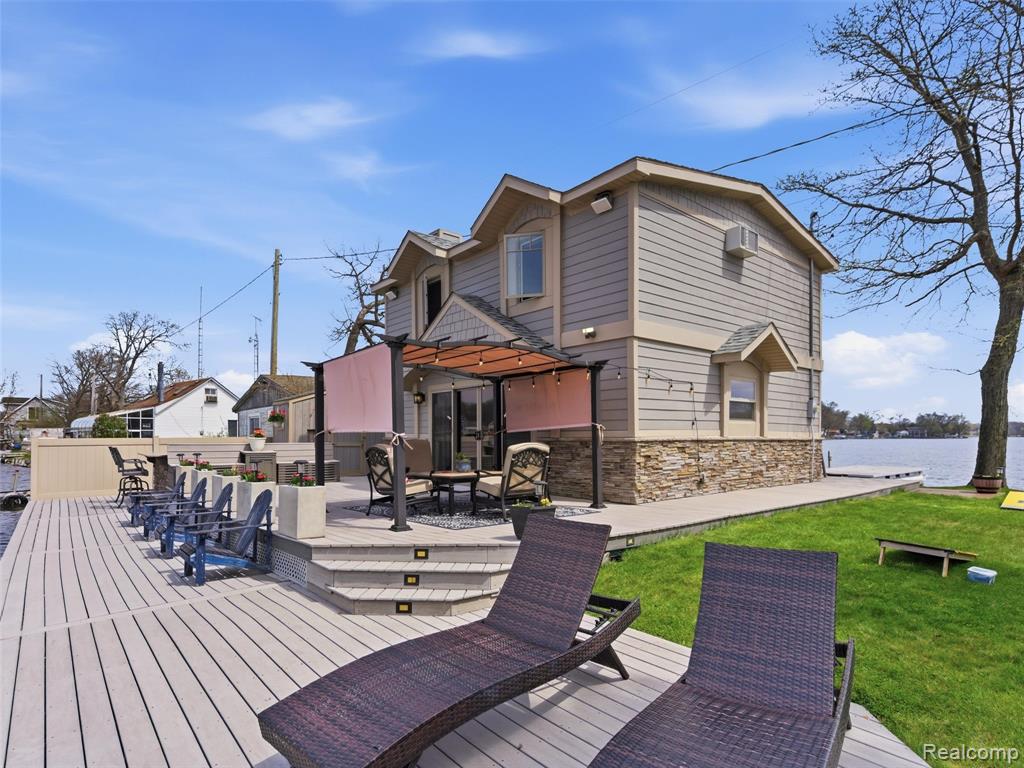 16342 Stages Island, Linden, MI 48451 — Photo 11