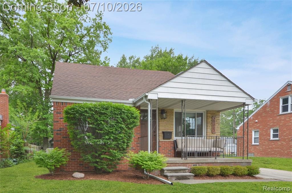 29067 Milton Avenue, Madison Heights, MI 48071 — Photo 2