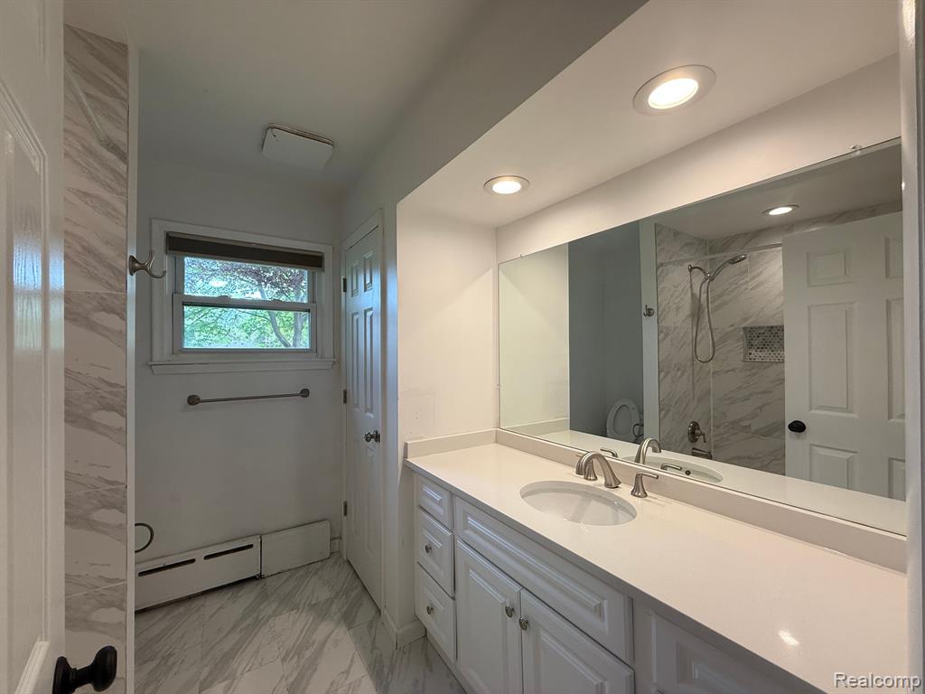5781 WRIGHT Drive, Troy, MI 48098 — Photo 6