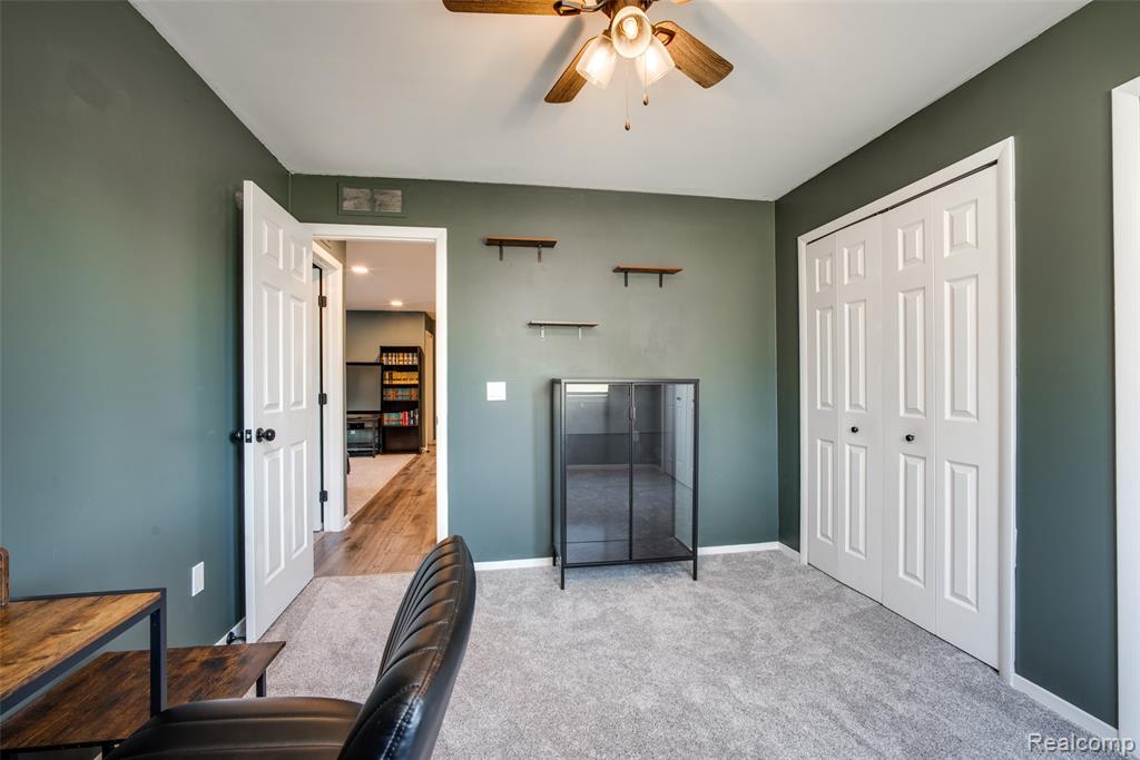 16432 Clarkson Drive, 61, Fraser, MI 48026 — Photo 14