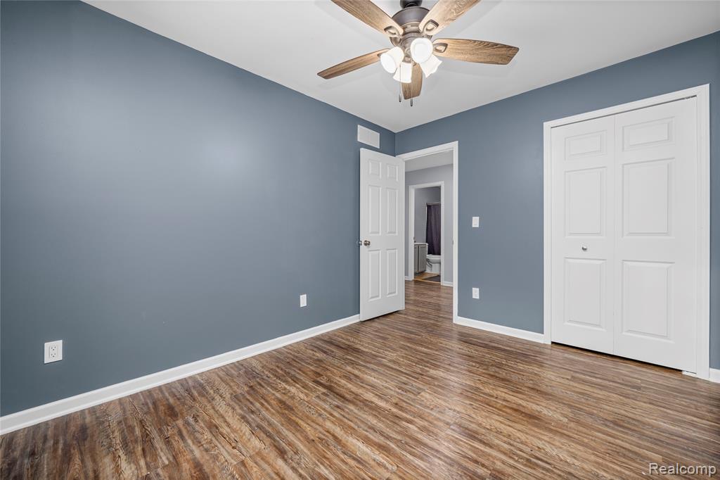 8872 Lagoon Drive, Brighton, MI 48116 — Photo 12