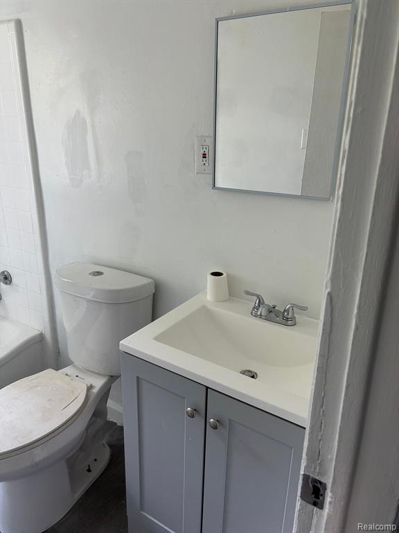 8210 ASBURY Park, Detroit, MI 48228 — Photo 15