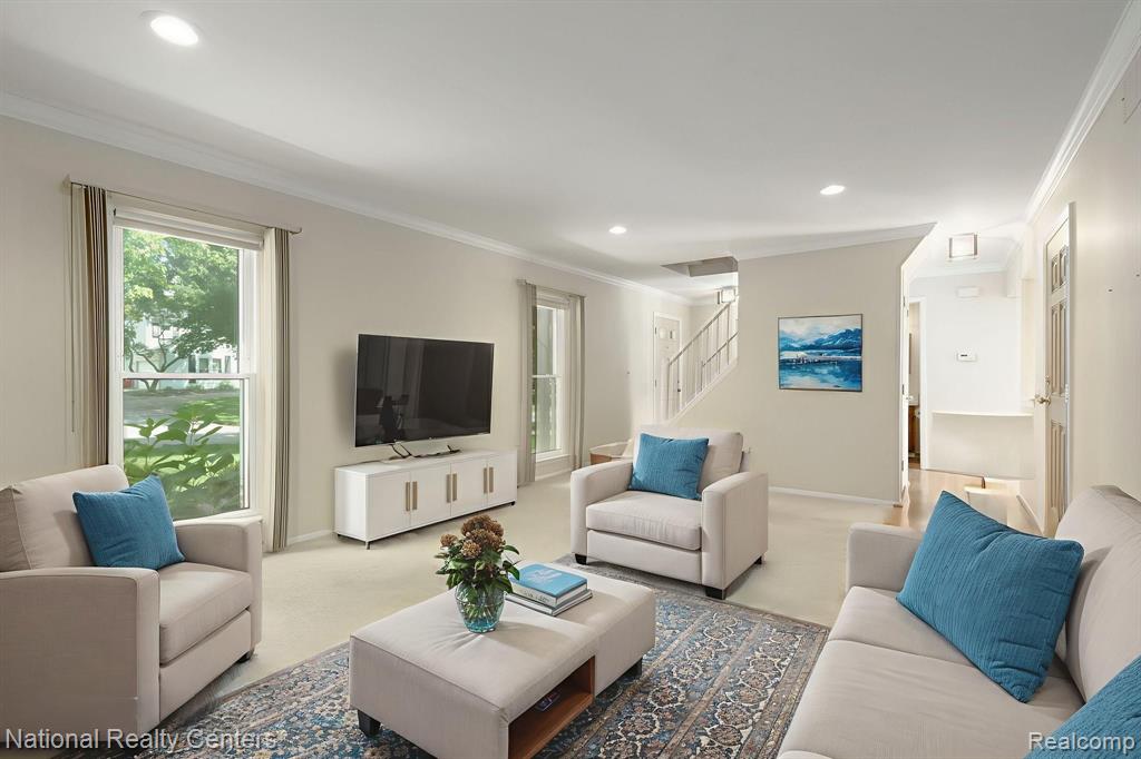 5459 N Piccadilly, West Bloomfield, MI — Photo 23