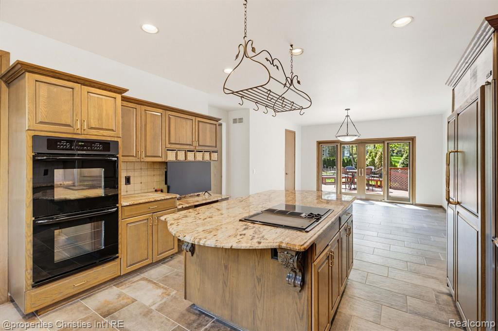 1743 Beechwood Way, Bloomfield Hills, MI 48302 — Photo 11