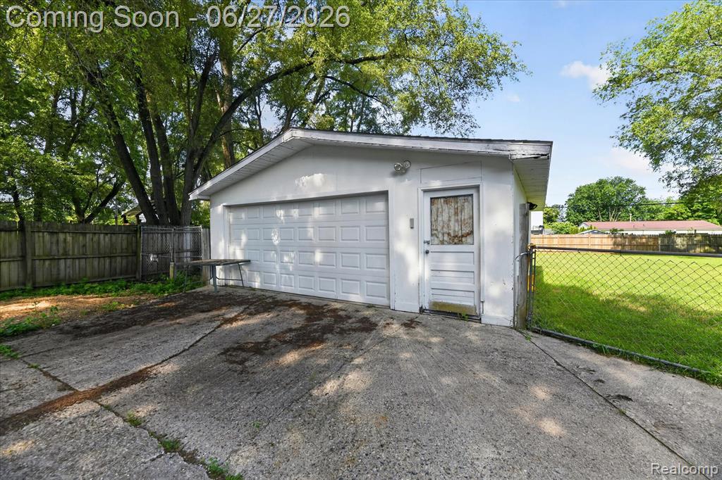 6260 Beth, Brighton, MI 48116 — Photo 44