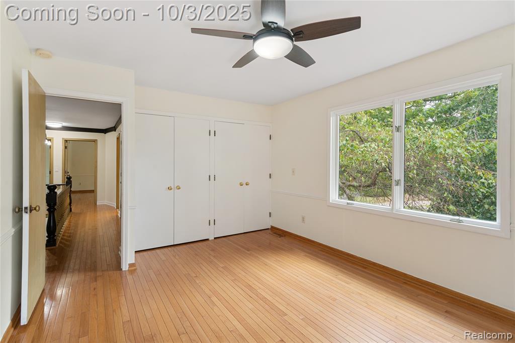 5130 Lake Bluff Rd, West Bloomfield, MI 48323 — Photo 22