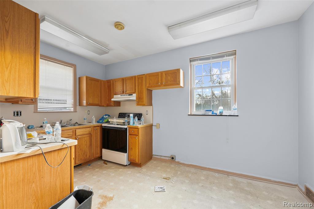 16625 Grand River Avenue, Detroit, MI 48227 — Photo 19