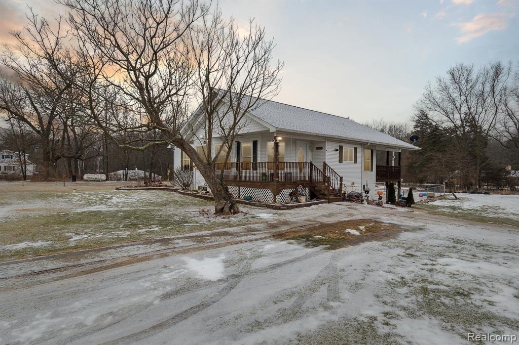 11819 HANNEWALD Road, Munith, MI 49259 — Photo 2