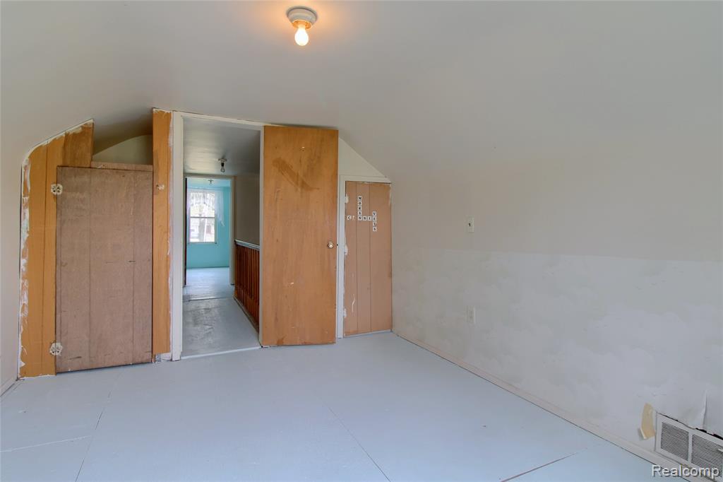 30977 West Road, New Boston, MI 48164 — Photo 23