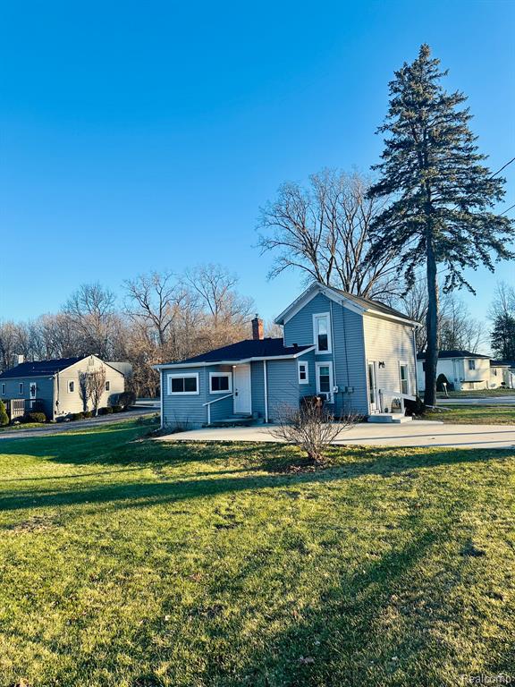 609 E MAIN Street, Pinckney, MI 48169 — Photo 9