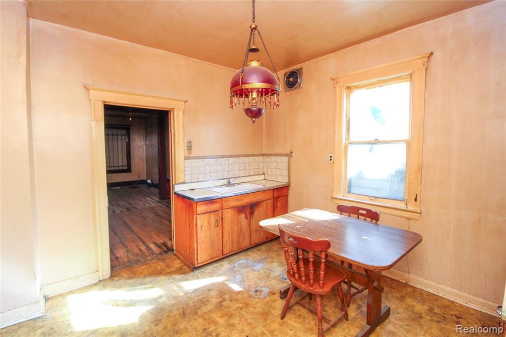 8357 Navy Street, Detroit, MI 48209 — Photo 10