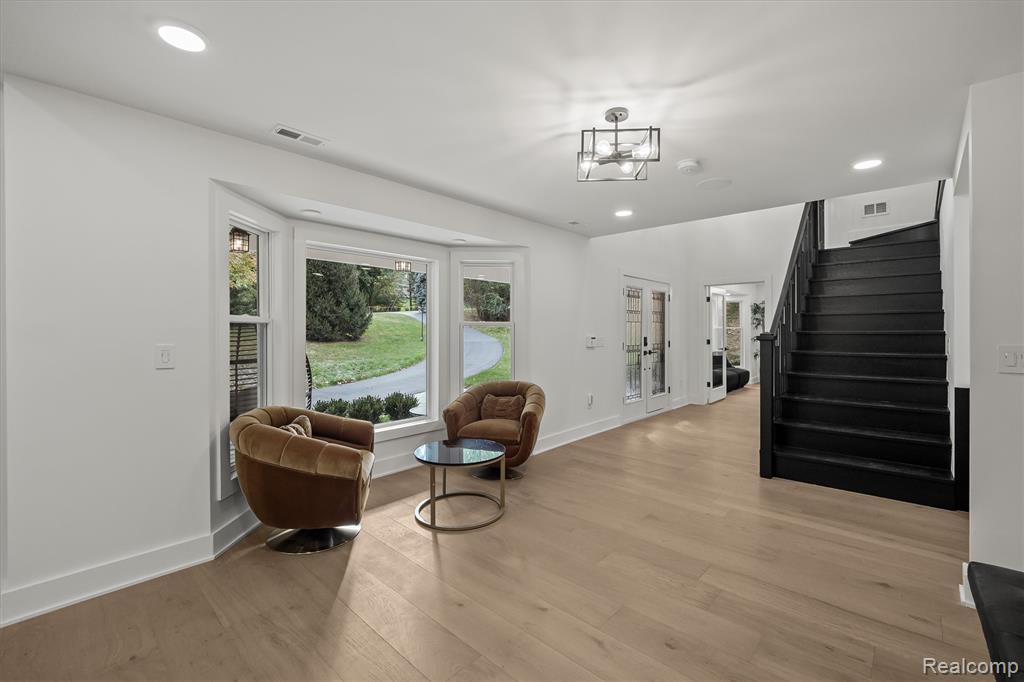 4535 Grindley Court, Bloomfield Hills, MI 48302 — Photo 28