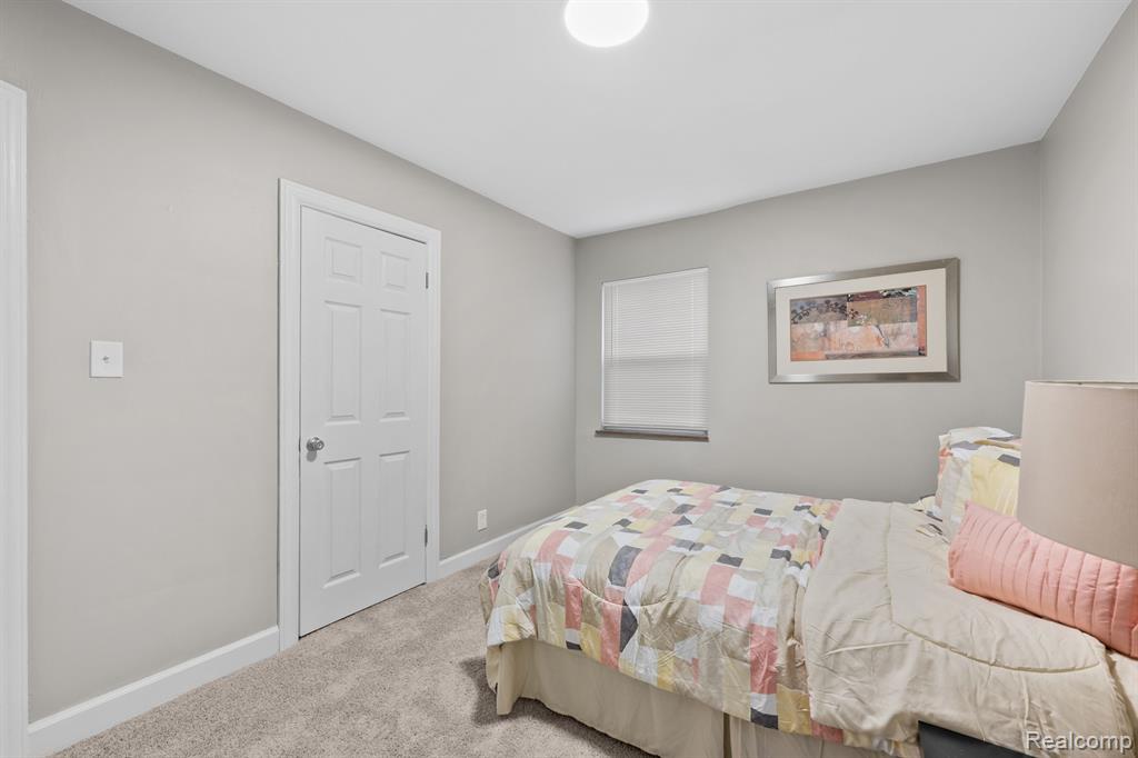 991 COOLIDGE, River Rouge, MI 48218 — Photo 12