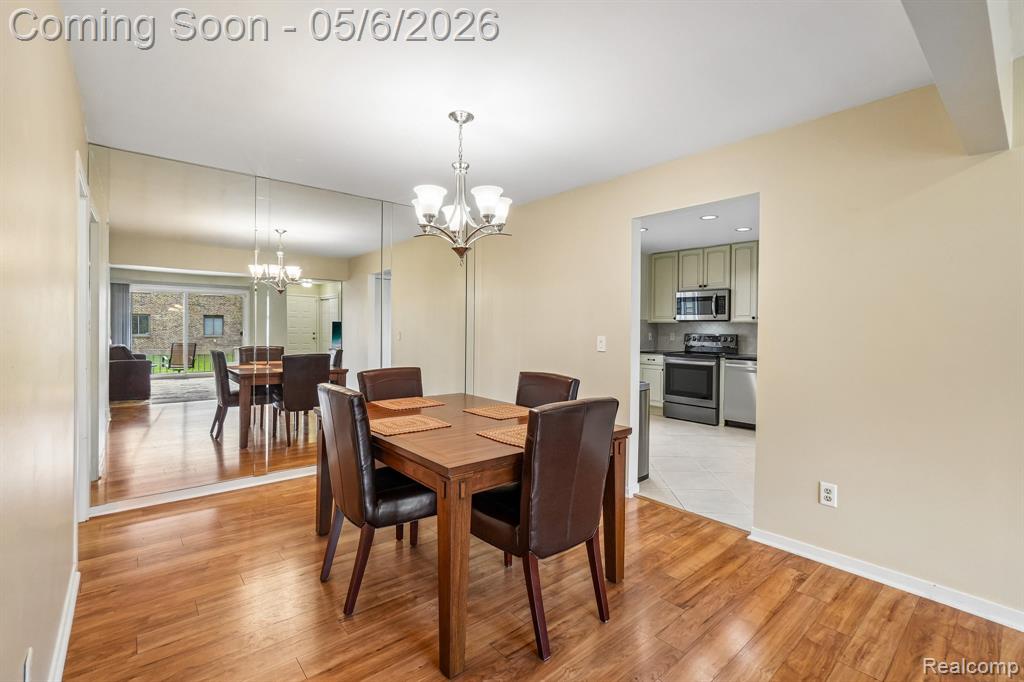 7132 Clements, West Bloomfield, MI — Photo 7