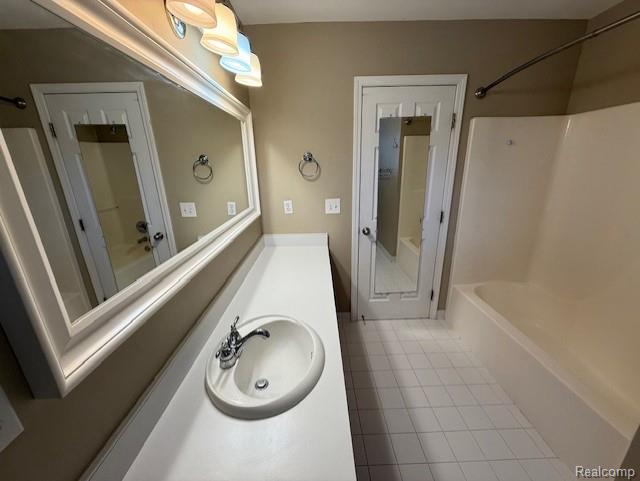 6445 Hatchery Road, Waterford, MI — Photo 14