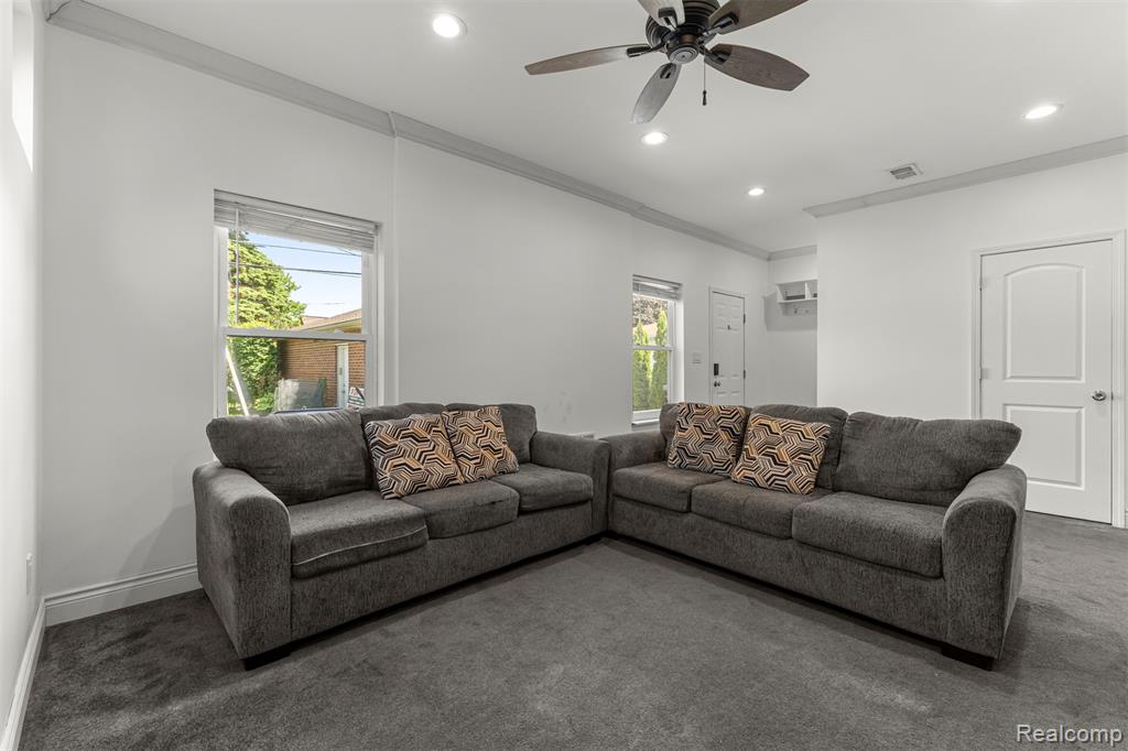 450 N Denwood Street, Dearborn, MI 48128 — Photo 18