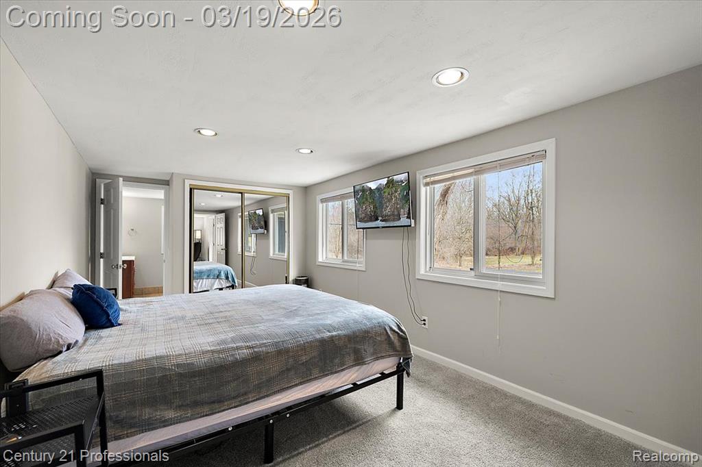 3205 Shimmons Road, Auburn Hills, MI 48326 — Photo 8