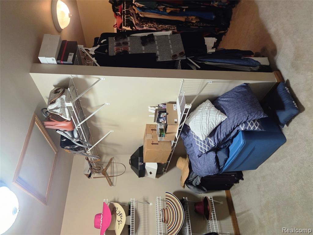 26940 Cedar Run Court, Woodhaven, MI 48183 — Photo 15