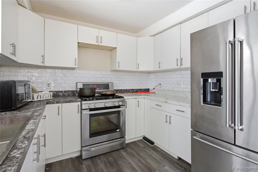 117 N Groesbeck Highway, Mount Clemens, MI 48043 — Photo 10