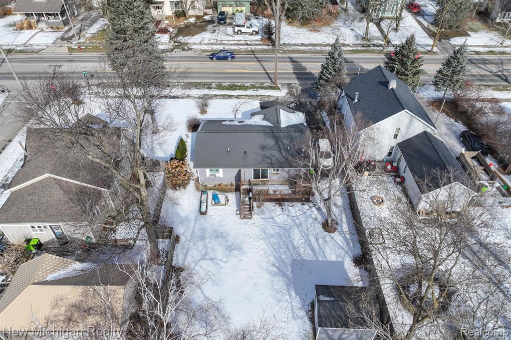906 MAIN Street, Fenton, MI 48430 — Photo 40
