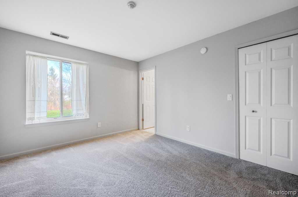 42538 Lilley Pointe Drive, 57, Canton, MI 48187 — Photo 17