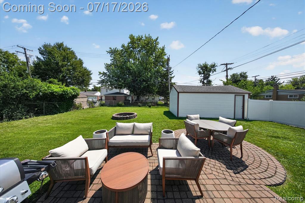 11014 Garden Street, Livonia, MI 48150 — Photo 29