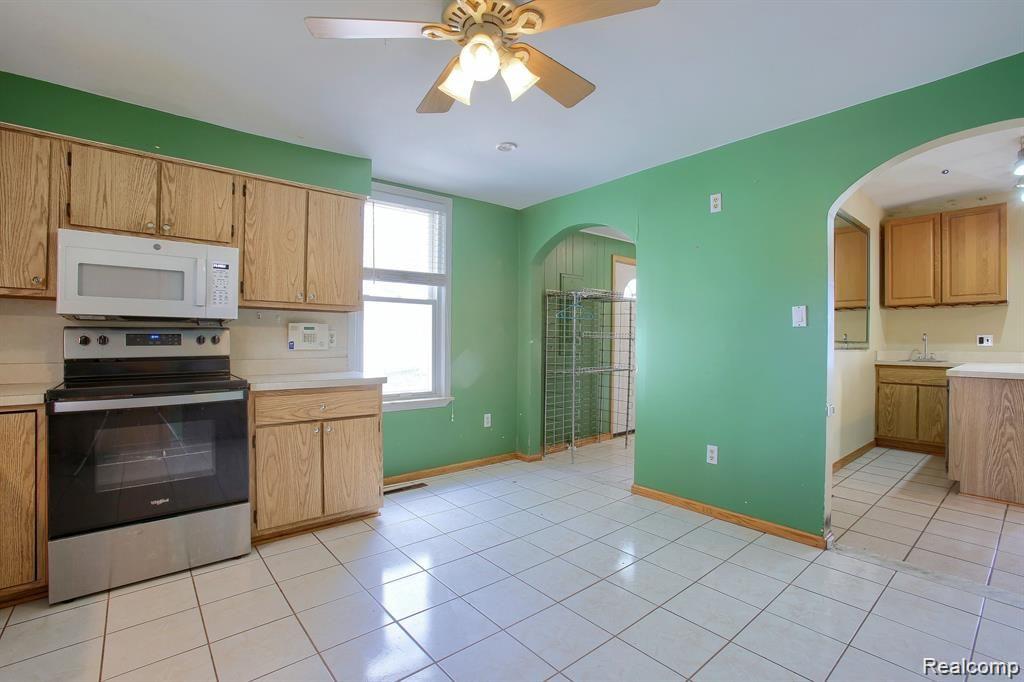 50928 REDWOOD Lane, New Baltimore, MI 48047 — Photo 8