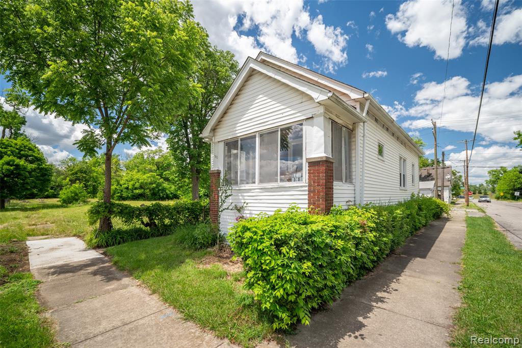 702 Fernhill Street, Highland Park, MI 48203 — Photo 27