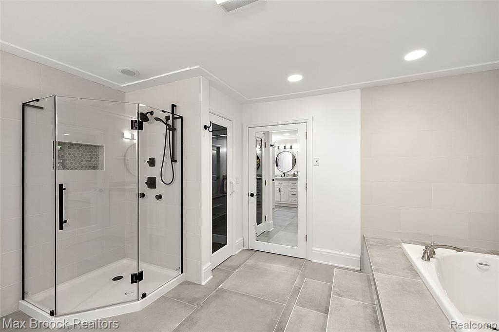 7515 Hiddenbrook Lane, Bloomfield Hills, MI 48301 — Photo 52