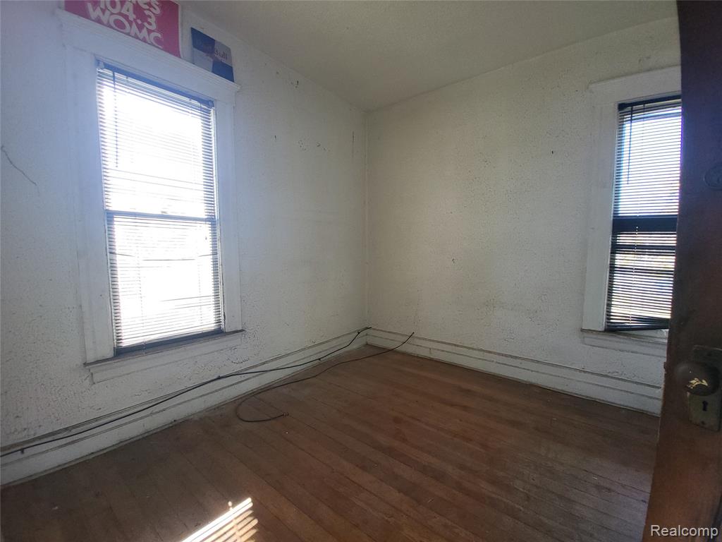 600 Harmon Street, Detroit, MI 48202 — Photo 8