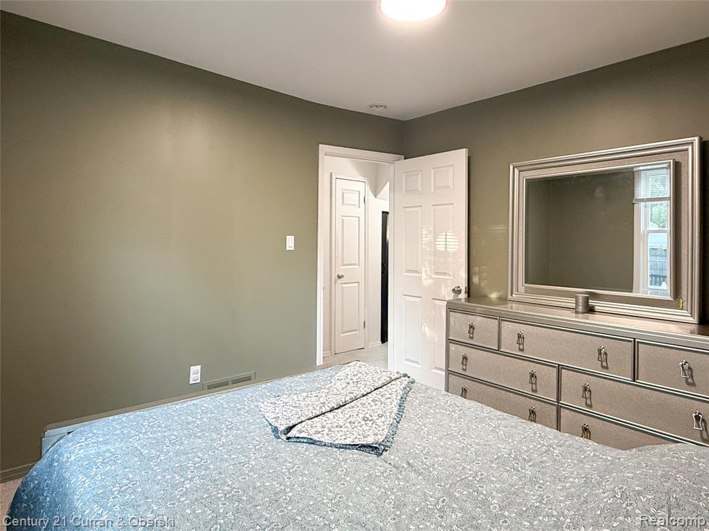 7641 N Inkster Road, Westland, MI — Photo 15
