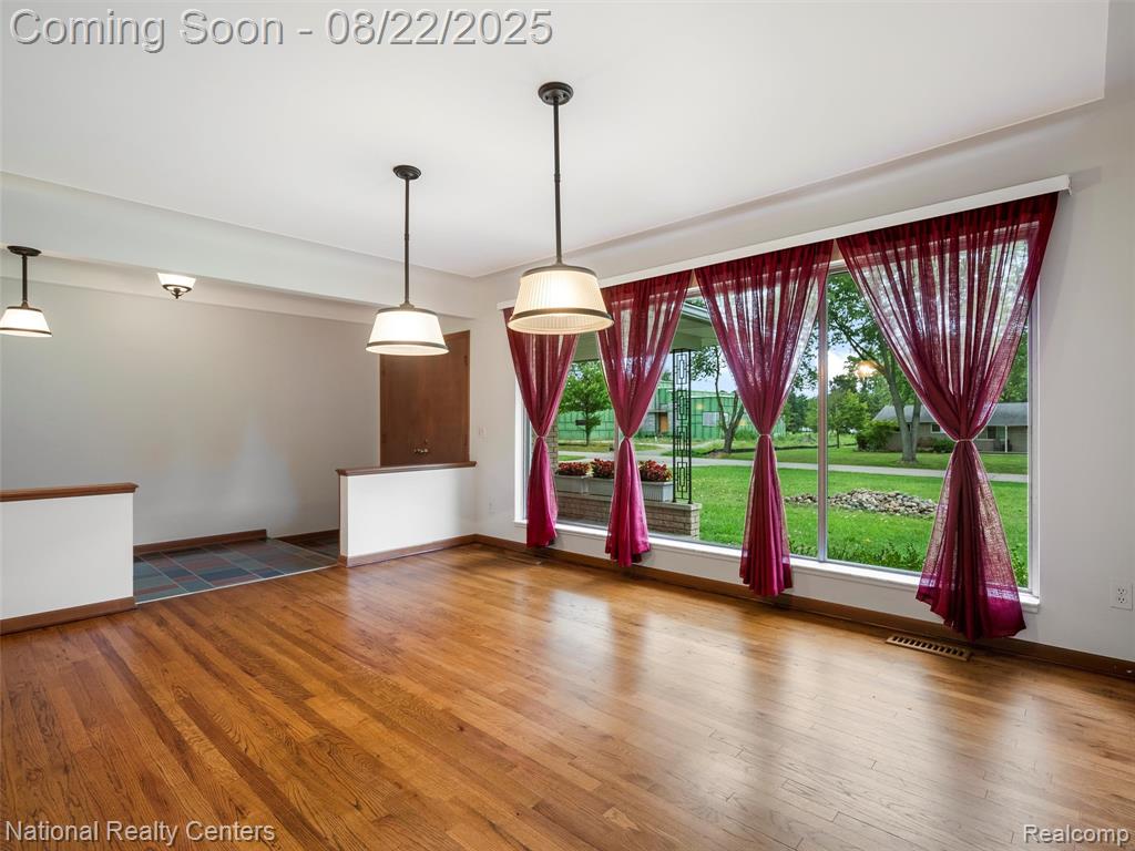 6525 Norton Drive, Troy, MI 48085 — Photo 4