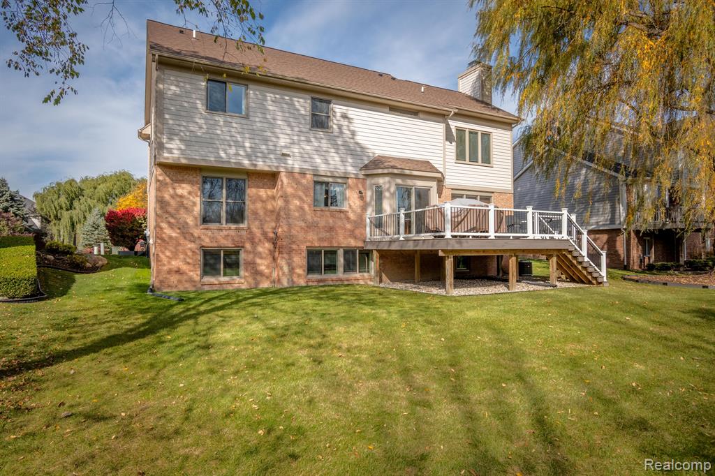 7059 YARMOUTH Drive, West Bloomfield, MI — Photo 2