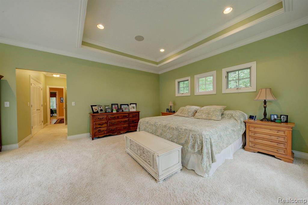 5718 EVERGREEN, Howell, MI 48855 — Photo 20